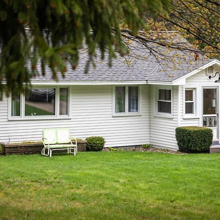 Cedar Creek Cottage Close To Downtown Traverse City Beaches And The Tart Trail Экстерьер фото